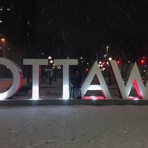 Meet your Posher, Lynn